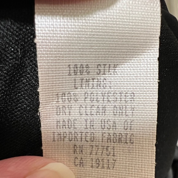 🚫SOLD🚫 Vintage Betsey Johnson Geisha Skirt 100% Silk - Picture 4 of 4